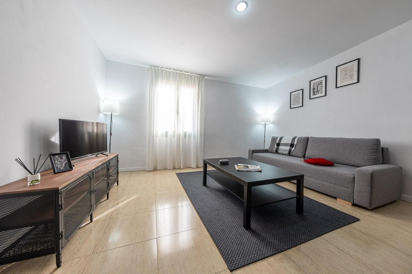 Urban Center Apartments Tarragona Exterior photo