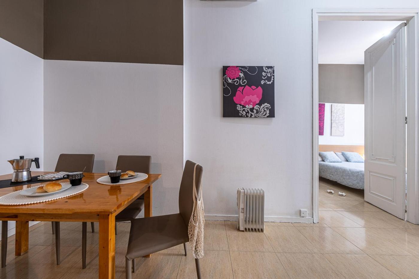 Urban Center Apartments Tarragona Exterior photo